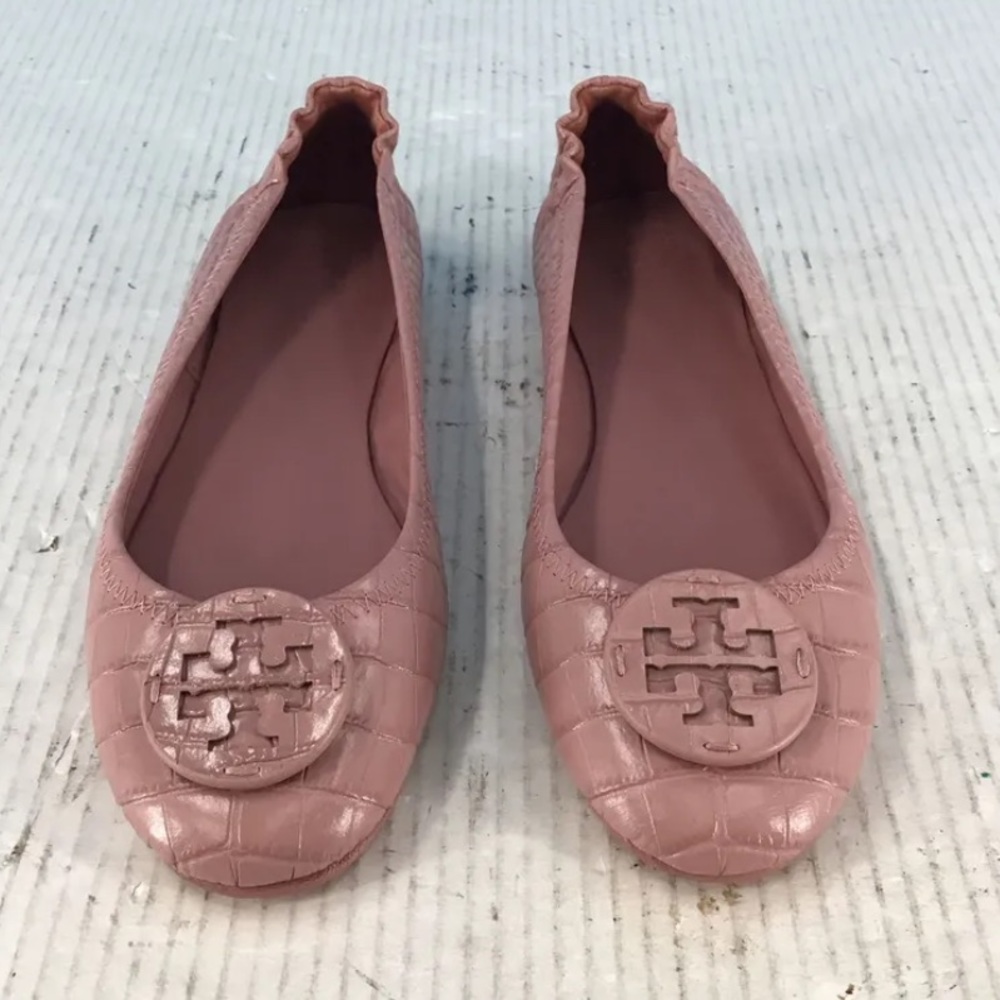 Tory Burch Women’s Rosa Minnie Ballet Flat In Light Pink Color- New Without Box